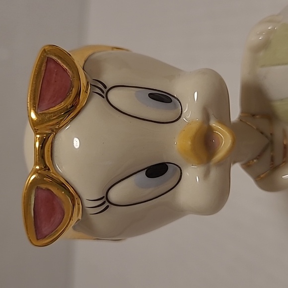 Lenox Sun N Fun Tweety In Original Box - Picture 9 of 16